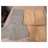 YELLOW AND GREEN DAMASK TABLECLOTH NAPKIN SETS