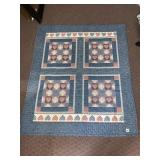 QUILT 52 X 45 HEART DESIGN