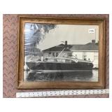 FRAMED BLACK AND WHITE PHOTO OF FAMILY ON BOAT