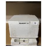 VAGABOND 221 CAMPING PORTABLE TOILET