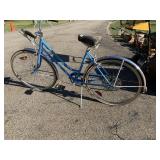 SCHWINN BLUE BIKE