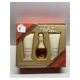 HALSTON BODY LOTION 50ML PLUS SHOWER GEL, 1 OZ.