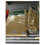 LIVING QUARTERS TABLECLOTH & NAPKINS, NEW