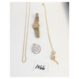 SEIKO WRISTWATCH CAT PENDANT GOLD TONE NECKLACE