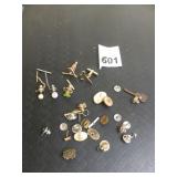 LETTER "L" CUFF LINKS TIE TACS PIN BUTTON BACKS