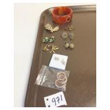 BANGLE BRACELET EARRINGS RHINESTONE GOLD TONE PIN