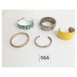 BRACELETS GROUP OF CUFF STYLE YELLOW METAL GOLD