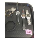 BANGLE BRACELET WRISTWATCHES