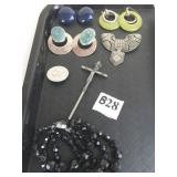 GREEN HOOP EARRINGS BLACK BUTTON EARRINGS SILVER