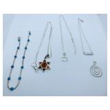 STAR OF DAVID NECKLACE AND 18" CHAIN, ID