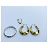 14K GOLD HOOP EARRINGS AND WHITE GOLD BAND SZ. 6