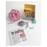 BRAIN TEASER PUZZLE ORIG PAPER PACKAGING COUNTER