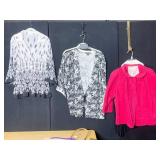 DRESS BARN 1 X BLACK/WHITE AND 2 OTHER PC. W/