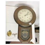 22" 31 DAY WOOD WALL CLOCK WITH PENDULUM AND KEY