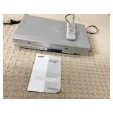 SAMSUNG VCR/ DVD PLAYER W/ REMOTE