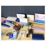 JEWELRY CASES, DISPLAYS FOR RINGS LEATHER WRAP