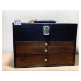 LEATHERETTE AND OAK MACHINIST