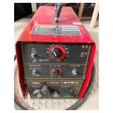 INVERTEC LINCOLN ELECTRIC WELDER NEEDS A COMPUTER