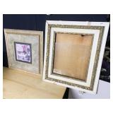 VINTAGE PICTURE FRAME AND FLOWER PRINT