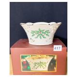 LENOX HOLIDAY PIERCED BASKET NIB