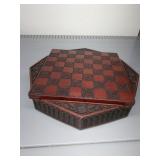 HISTORY CRAFT TUDOR GAMES BOX SEE PHOTOS