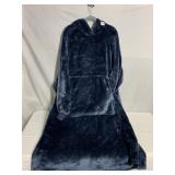 FLEECE WEARABLE BLANKET / HOODED ROBE WITH