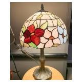 STAINED GLASS LAMP FLOWER DESIGN GREAT COLOR