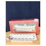 LENOX CHRISTMAS GIFTABLE CRACKER TRAY NIB $43.00