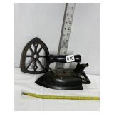 WOOD HANDLED CAST IRON IRON WITH STAND AND