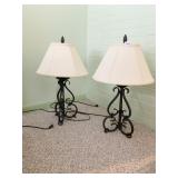 PAIR OF METAL LAMPS WITH SHADES