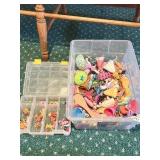 SMALL PLAY ACCESSORIES FROM DOLLS TO ANIMAL AND