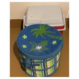 RUBBERMAID RED & WHITE COOLER & TROPICAL CANVAS