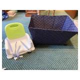 BLUE BASKET ON WHEELS, CHILDS BOOSTER SEAT