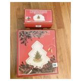CHRISTMAS HERITAGE BY PFALTZGRAFF TREE DISH &