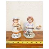 2 FRANKLIN PORCELAIN DEBBIE BELL JARRATT