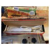 CARVING KNIFE SEAL A MEAL W/ BAGS