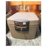 SENTRY SAFE FIREPROOF / WATERPROOF SAFE