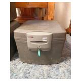 SENTRY SAFE FIREPROOF / WATERPROOF SAFE F3300,