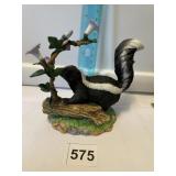 SCENT OF SPRING SKUNK FIGURINE LENOX