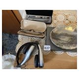 WENDELL AUGUST PLATE IN BOX AND EYE GLASS CASES