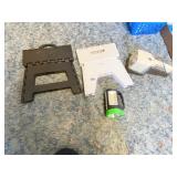 B&D FLASHLIGHT, 2 FOLDING STEP STOOLS, FLASHLIGHT