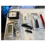 MAGNIFIER, 2 POCKET KNIVES, THERMOMETER, CLOCK