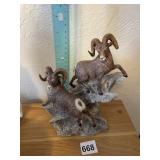 WILDLIFE OF THE SEVEN CONTINENTS BIGHORN SHEEP