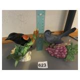 LENOX GRAY CATBIRD FIGURINE AND RED WINGED BLACK