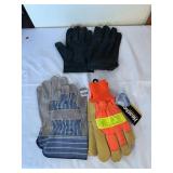 THREE NEW PAIRS OF GLOVES INCLUDING THERMAL