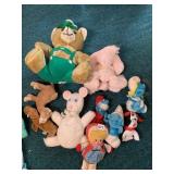 ASSORTED STUFFED ANIMALS