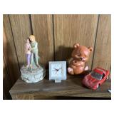 C5 CORVETTE DRESSER CLOCK BRIDE AND GROOM BEAR