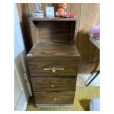 MATCHED PAIR OF SIDE TABLES 16X14X34