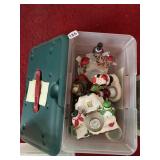SNOWMEN AND OTHER HOLIDAY LAYOUTS IN BIN
