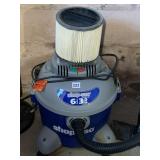 SHOP VAC W/ FILTER